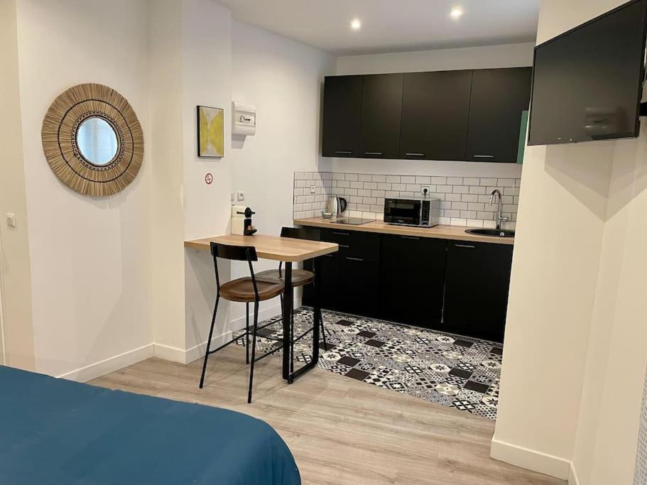 Le Moulin 3 - Appartement Tout Confort Centre Ville - Beziers - Wifi - Tv Connecte Eksteriør bilde